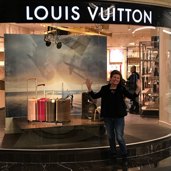 ❤️ Posh Ambassador Bougie Booth 💝 - Picture 4 of 9